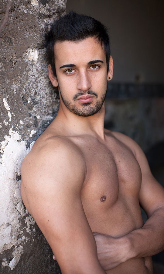 beau mec arabe nu gay minet soumis beau mec arabe nu gay minet soumis